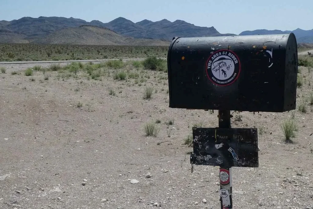 lonely black mailbox in extraterrestrial highway