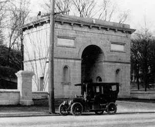 old photo of the seaman drake arch
