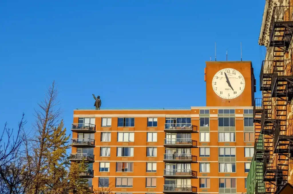 Communist leader Lenin's figure atop Red Square building