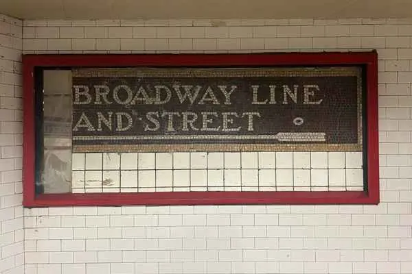 Art in transit: Mary Miss' red frames highlight Union Square’s subway architecture