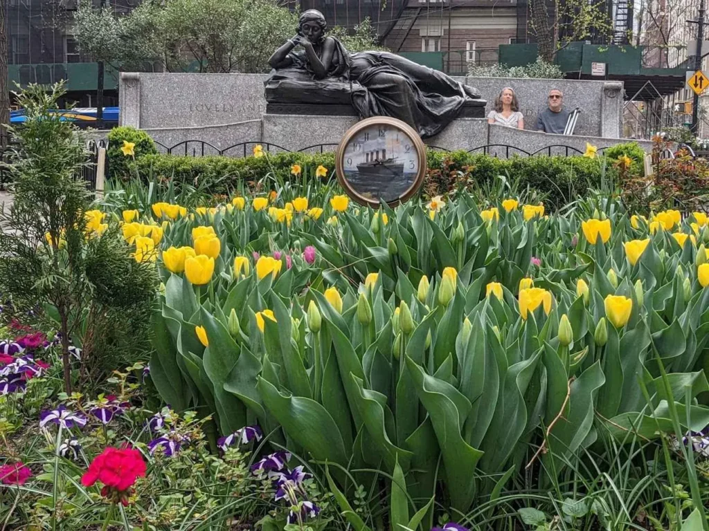 straus park and audrey munson