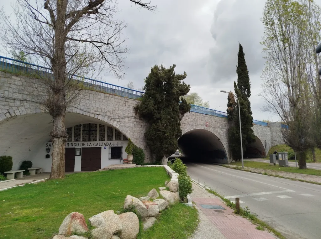 The Bridge Chapel, a sacred space between concrete, traffic, and silence