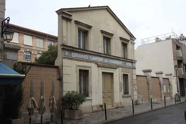 Remains of the Grand Lavoir at Marché Lenoir
