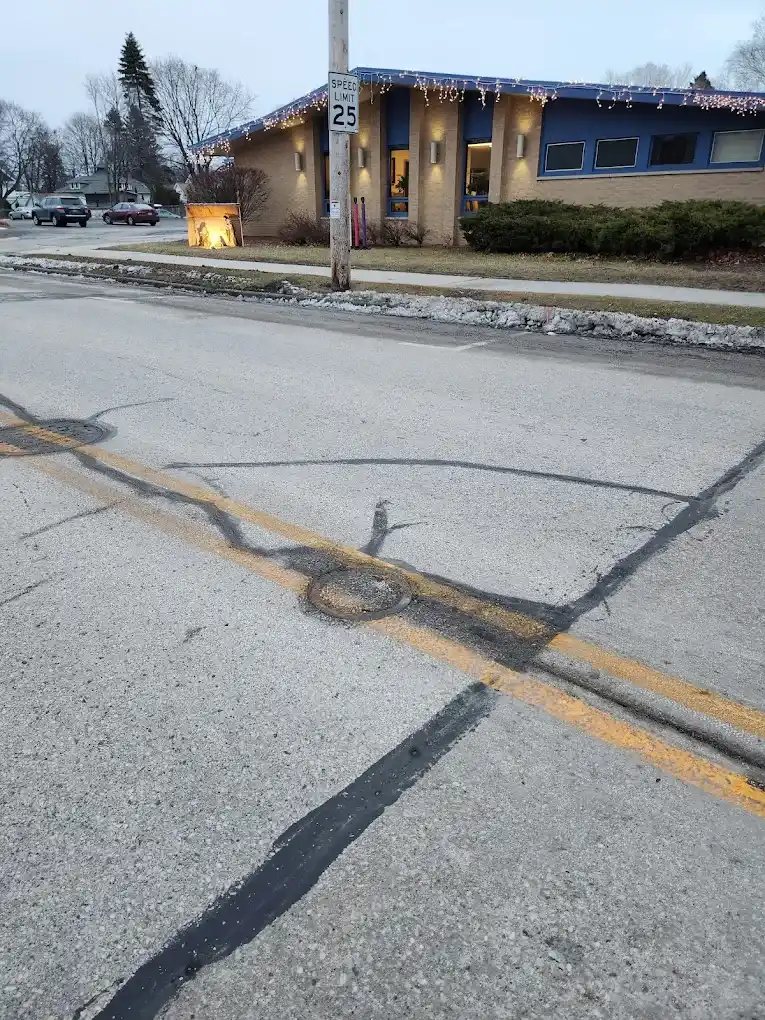 Manitowoc street where a satellite fragment fell