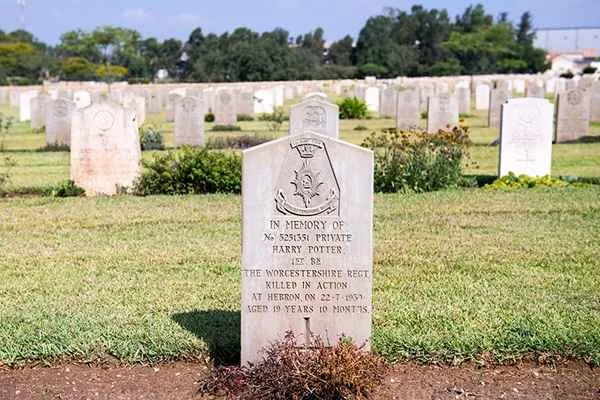 The grave of Private Harry Potter in Commonwealth War Graves Cemetery in Ramleh, Israel.