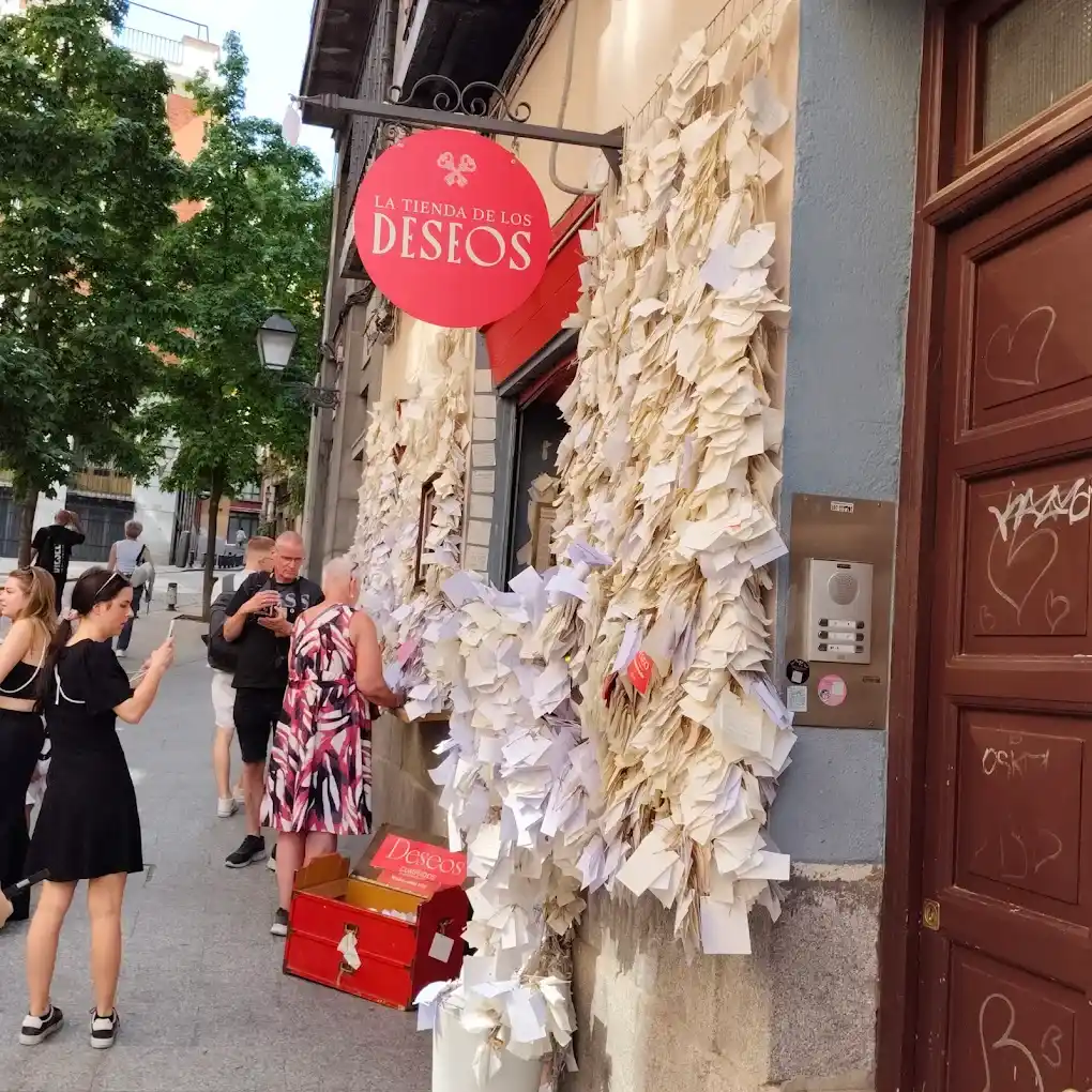 wall covered with wishes in Madrid