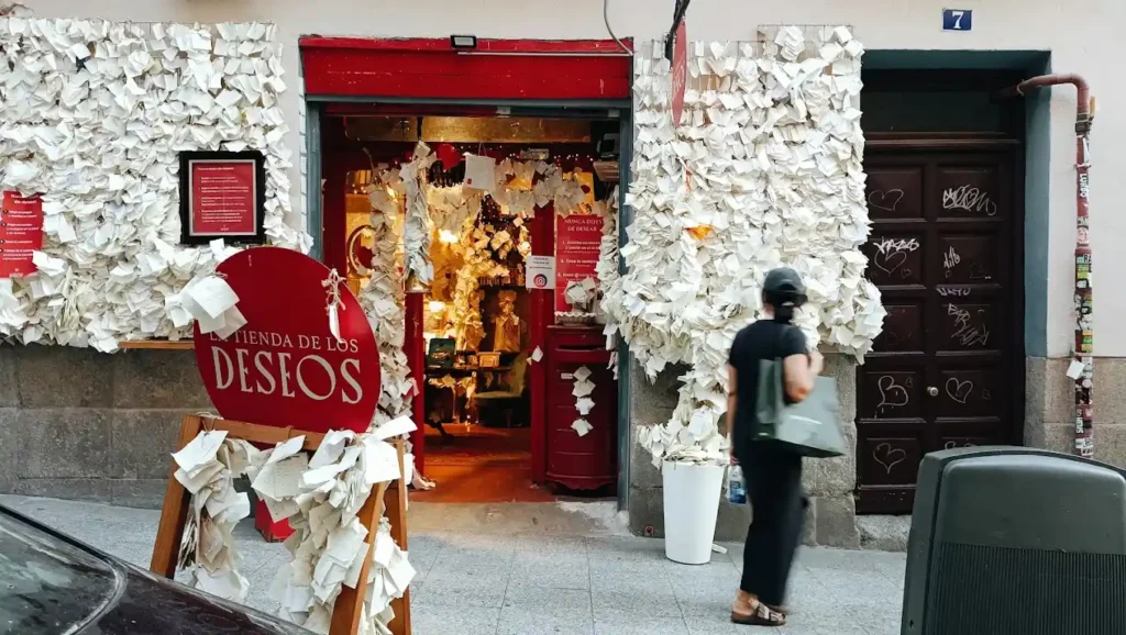 Facade of the Wish Shop in Madrid